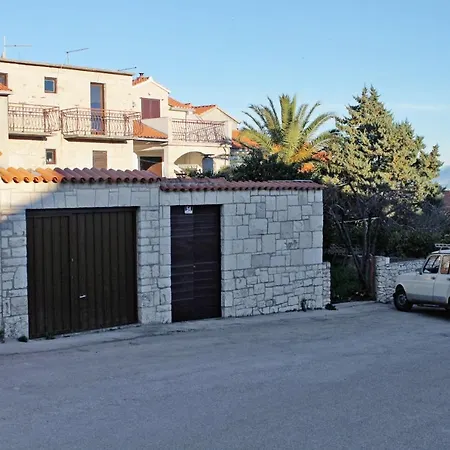 With Parking Space Supetar, Brac - 6026 * 苏佩塔尔