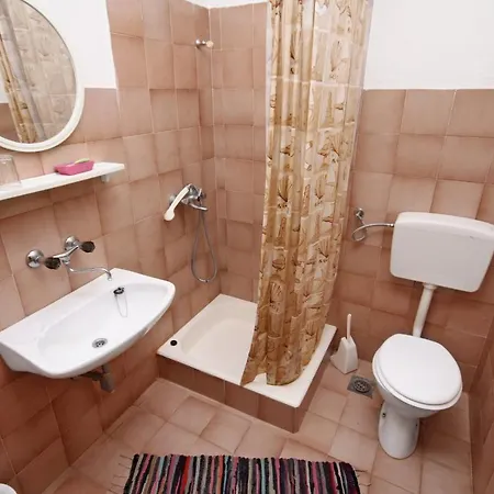 Апартаменты With Parking Space Supetar, Brac - 6026 *